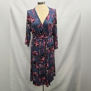 Milkmaid Goods Floral Robe